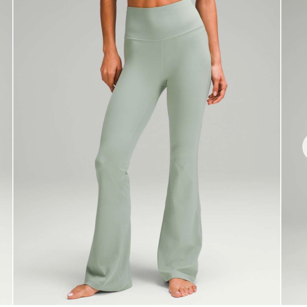 Lululemon Groove Nulu Super-High-Rise Flared Pant